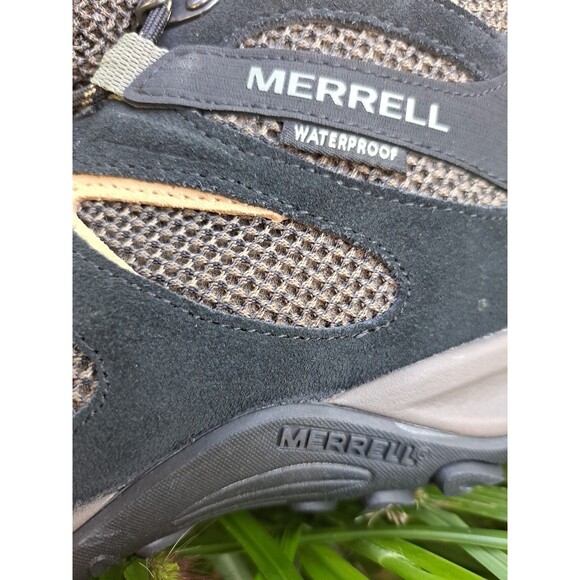 Merrell Men\'s Yokota 2 Mid Waterproof Hiking Boot Size 7W main image 5
